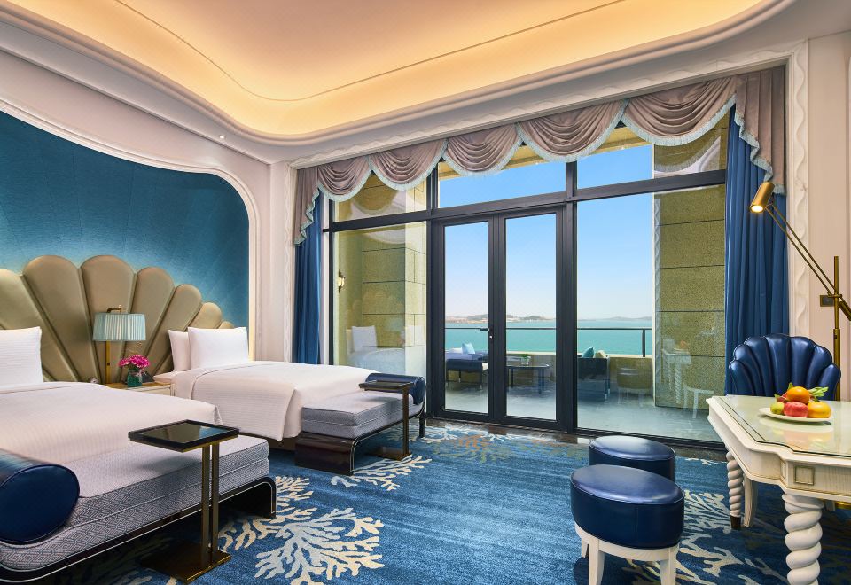 高级豪华海景双床房