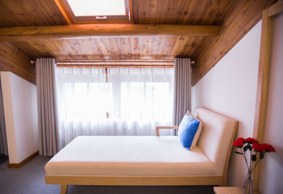 Yao Yue Deluxe Double Bed Room
