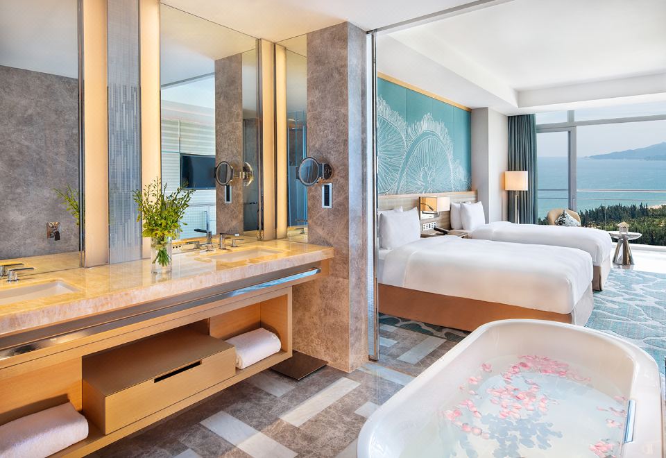 皇傢俱樂部海景雙床房