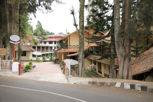 Hotel Pandu Lakeside Tuktuk