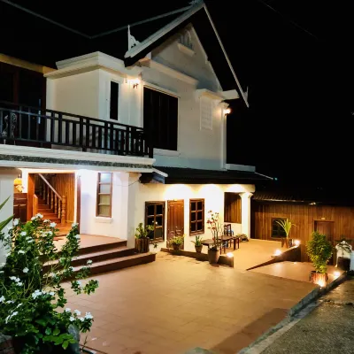 Merry Riverside Hotel Hotels near Ban Phanom