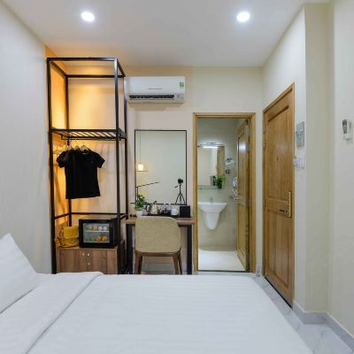 高級特大床間（無窗） 西貢阿古屋中心飯店優惠