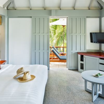 One Bedroom Deluxe Cottage With Ocean View