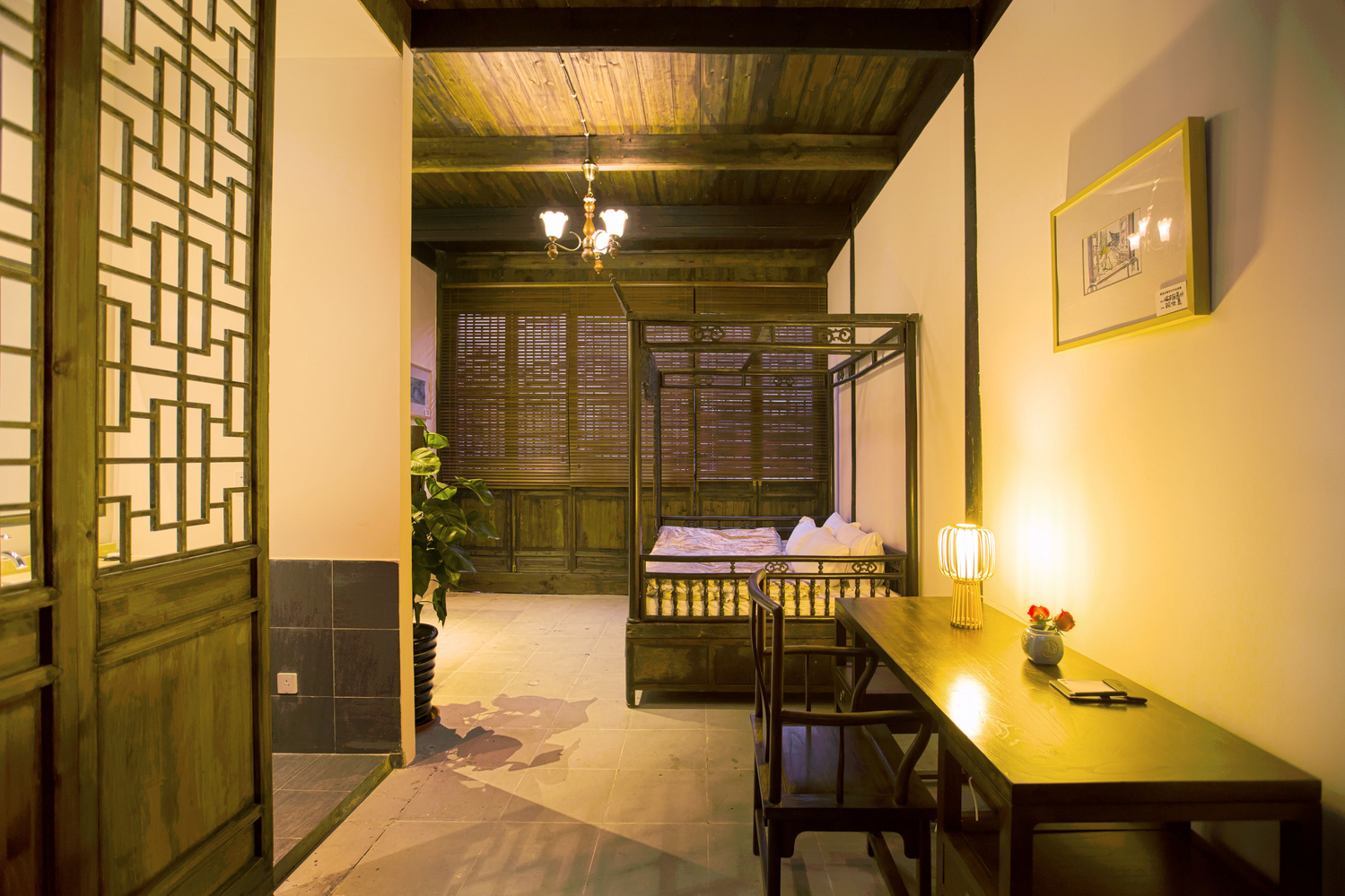 临河独栋·三卧一庭院江南庭院（73号）（绝美雕花床+超大榻榻米+独立厨房）