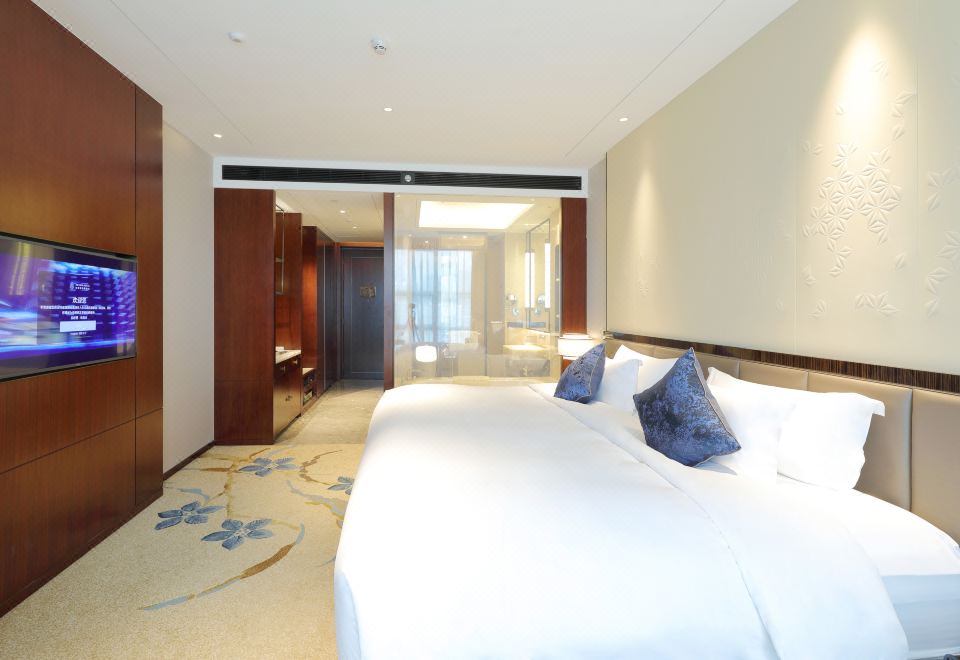 豪华双拼超级大床房