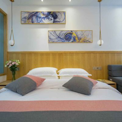 奢望日式大床房（空調） 麗江水月花神·大水車設計師飯店優惠