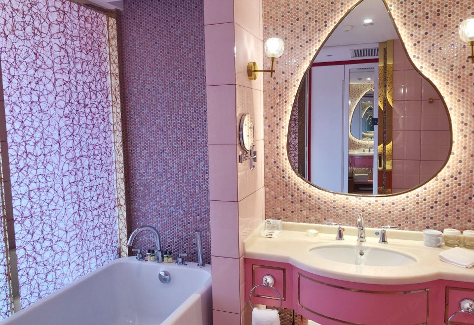 梦幻粉色公主套房