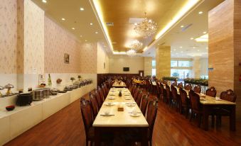 Villola Hotel (Xiamen Railway Station Mingfa Commercial Plaza)