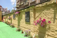 Rhino Holiday Inn (Near Dalian railway station) Hoteles en 