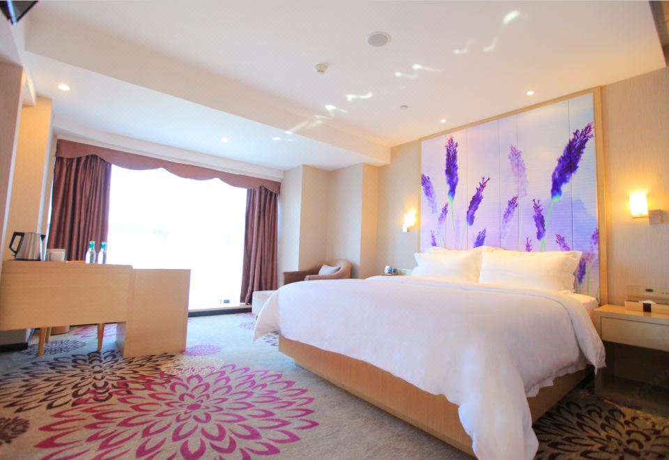 Lavande Hotel (Heyuan Wanlongcheng)Deluxe Queen Room