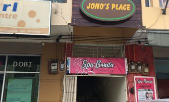 Jono's Place Semporna