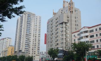 Jinjiang Inn Select (Haikou Arcade House Old Street Binhai Avenue)