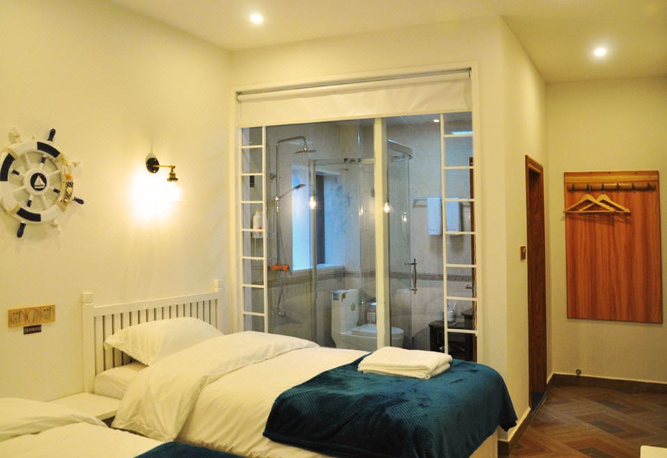Guestroom (2 Beds)