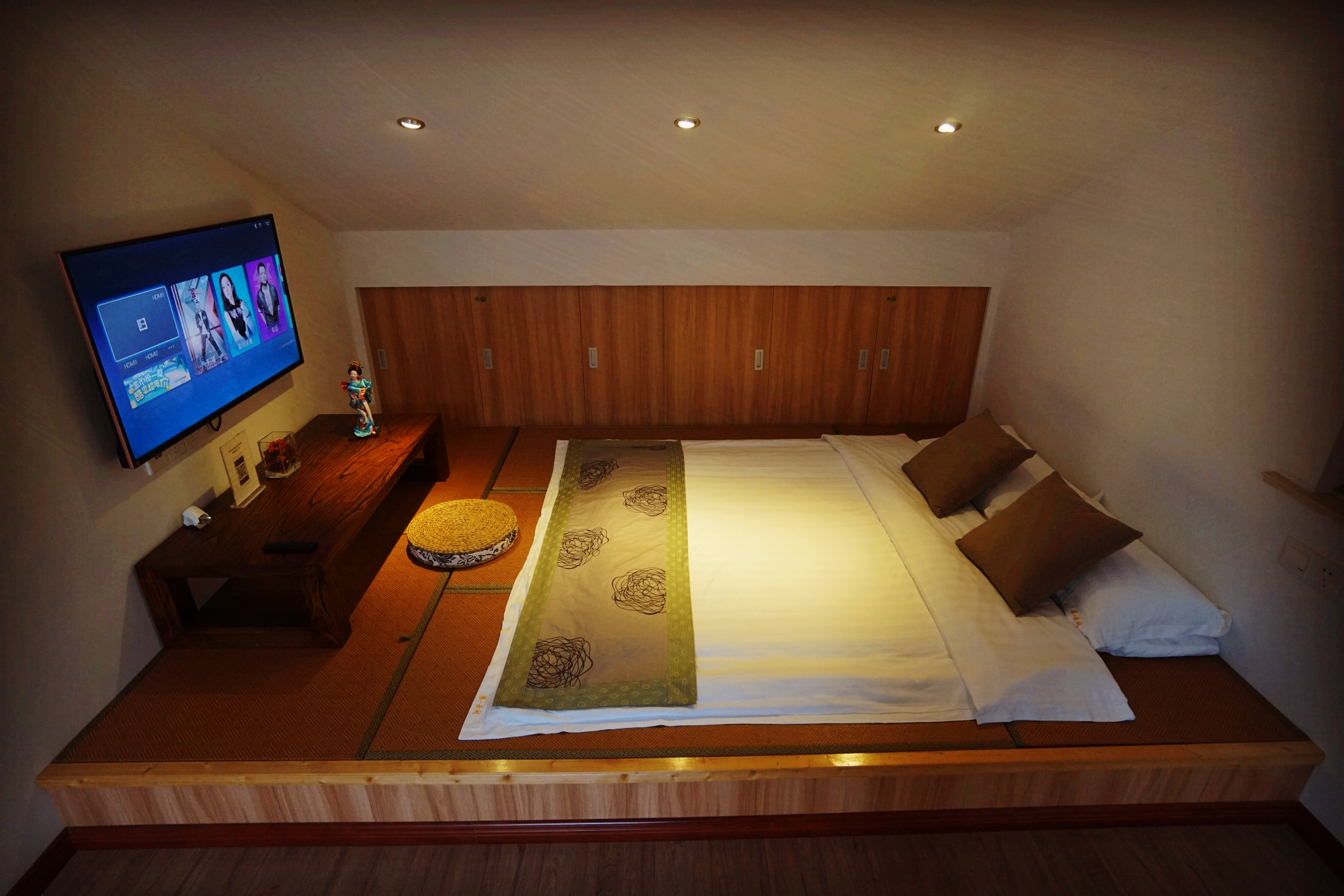 Lane·YunGe文寧康莊