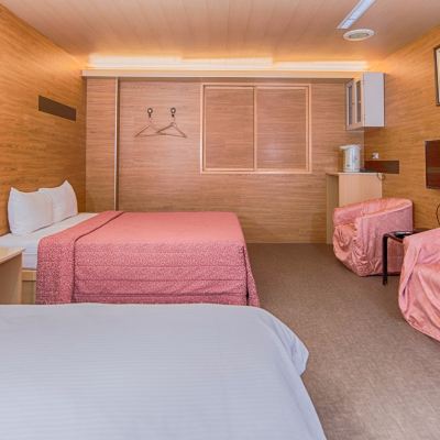 舒適三人房 台北東皇渡假旅店優惠