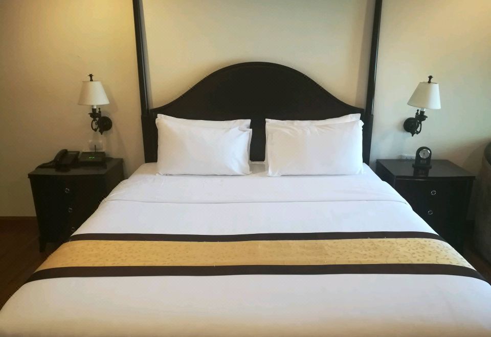 LK Royal SuiteStandard Room