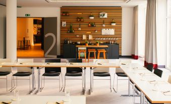 Vienna House Easy by Wyndham Landsberg - Housity