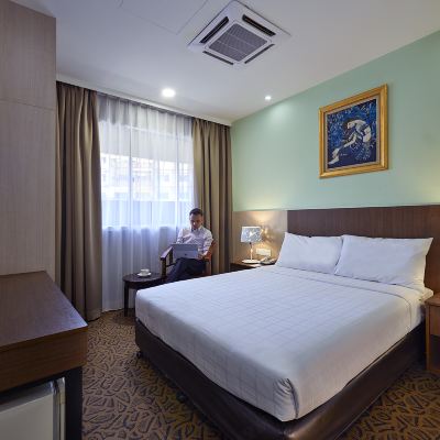 Bilik Deluxe Double Kupon Palace Hotel