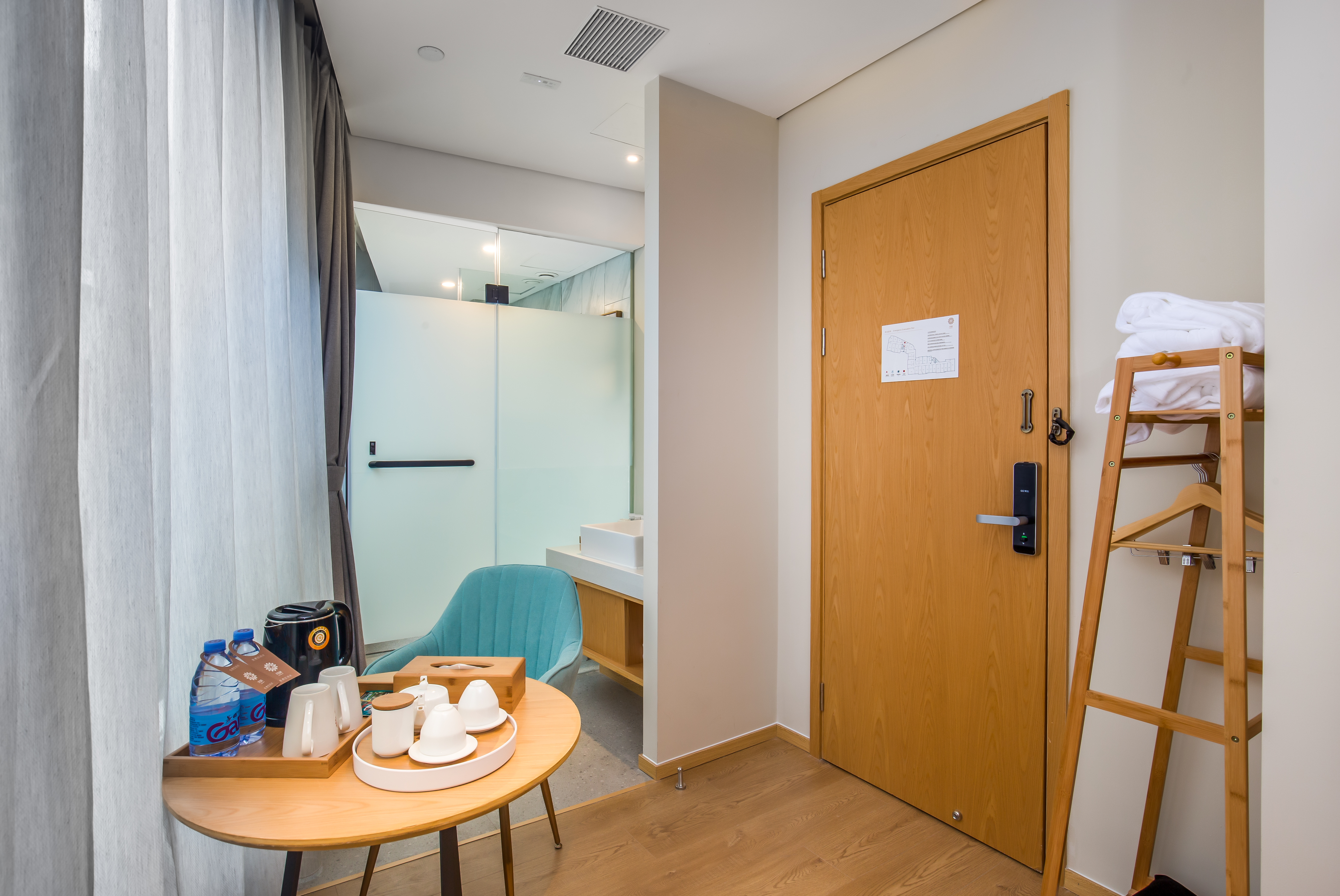 Floral Hotel · Memorize Scene Yangshuo West Street hotel精选大床房『乾湿分离』