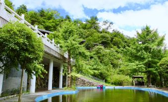 Fangzhuang Hot Spring Mountain Resort