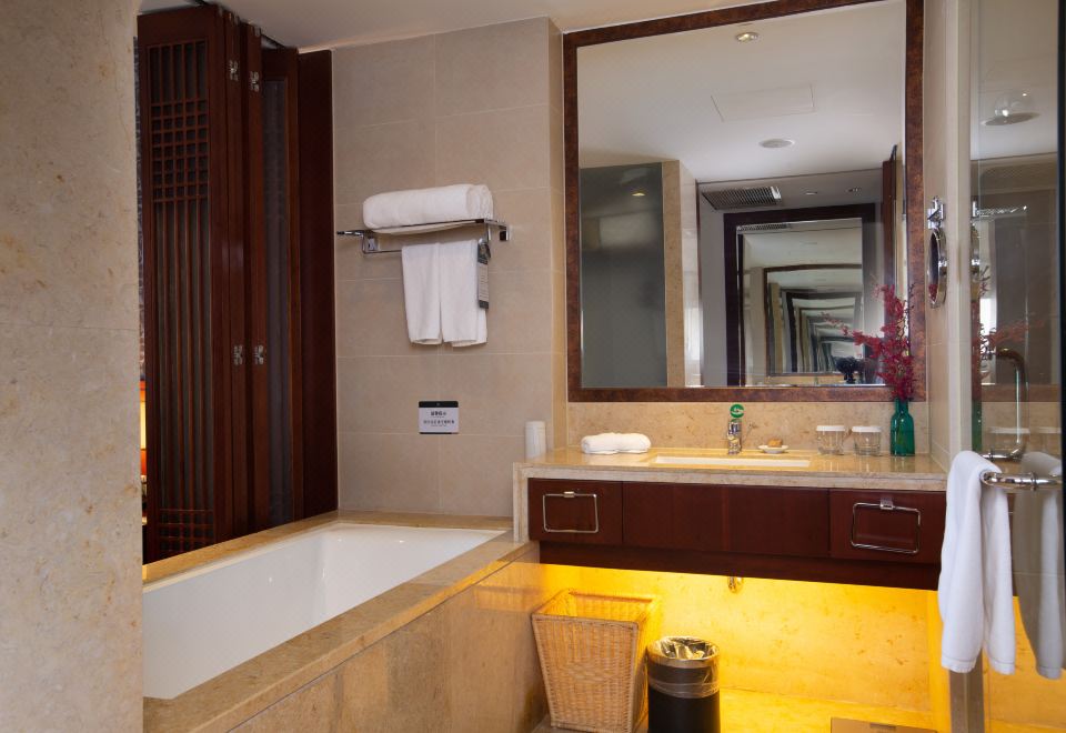 园景·阳台大床房