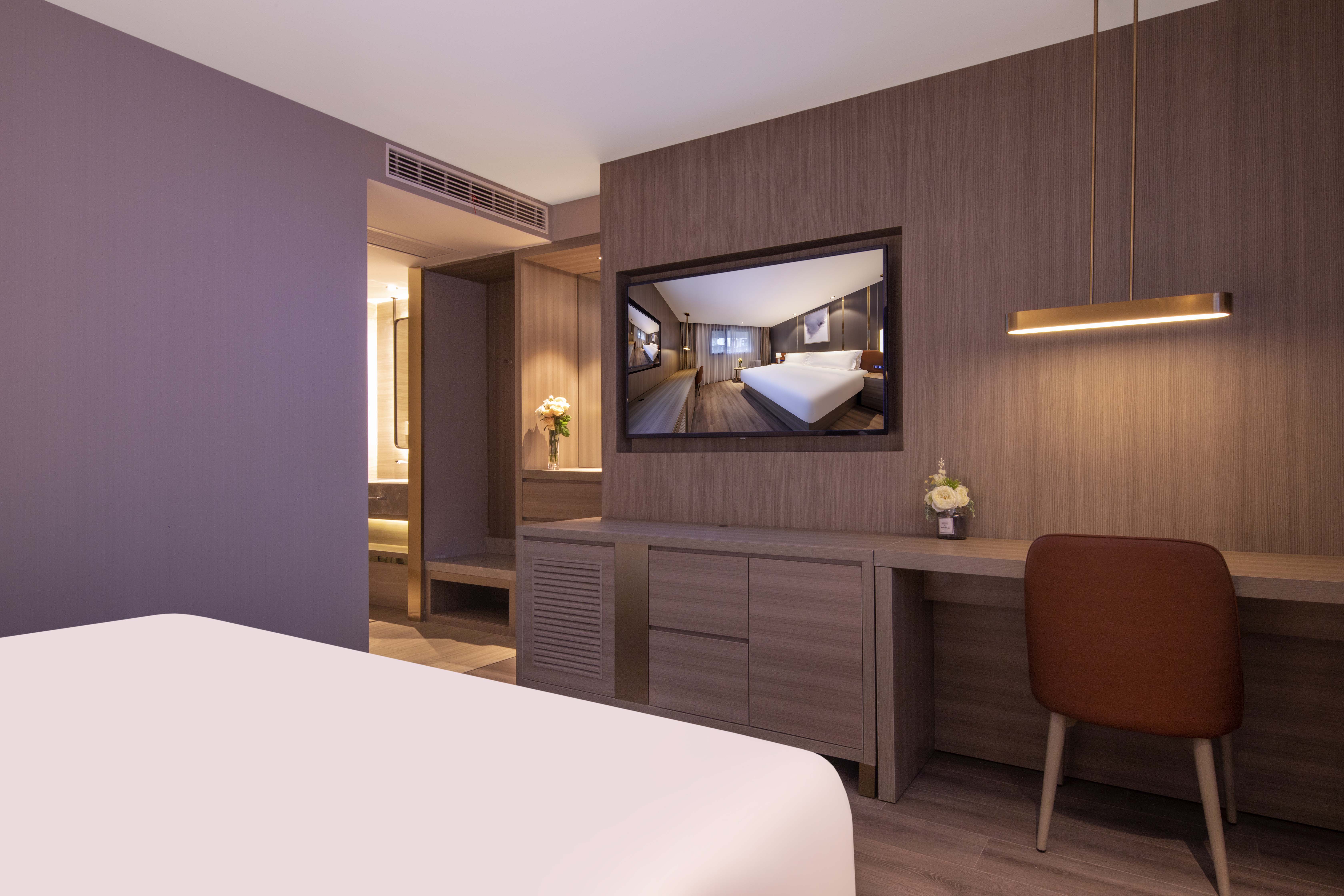 高级大床房（小冰箱）