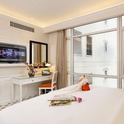 Vintage Charm Premier Deluxe Alagon d'Antique Hotel & Spa Promo Code