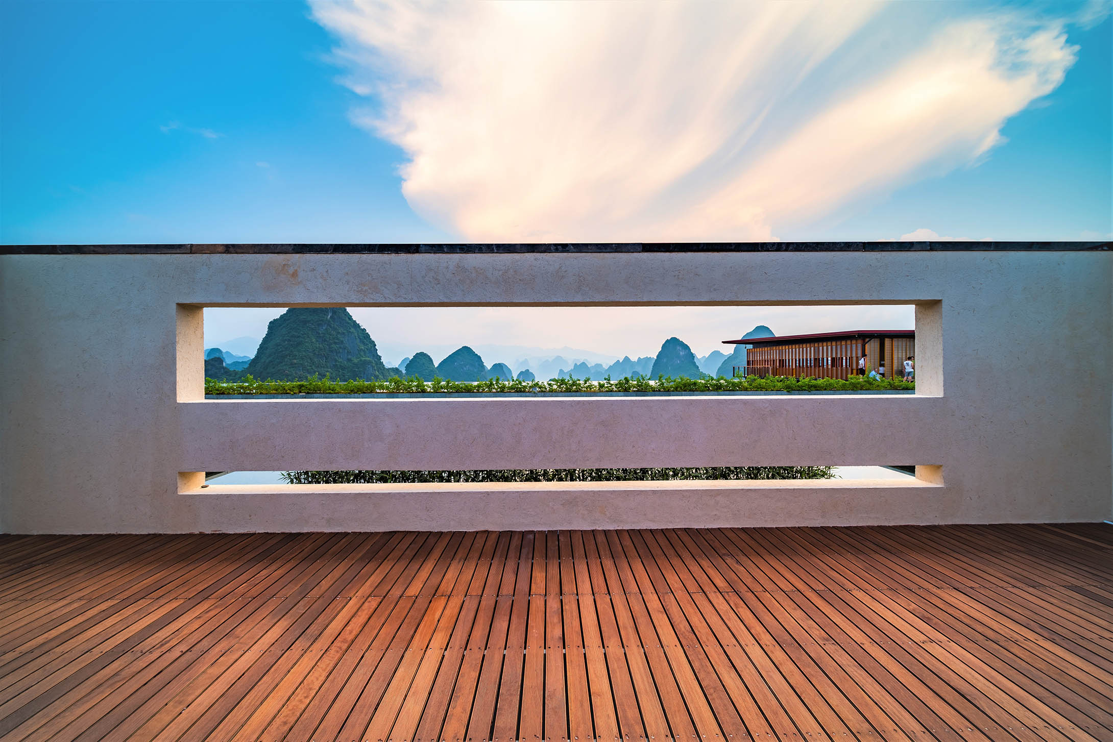 山水居（超大露臺浴缸）