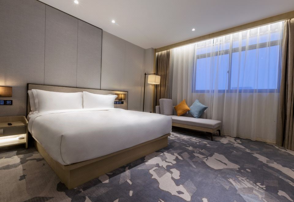 雅居大床房（斯林百兰床垫+助眠枕+MINI吧）