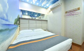 Huating Hotel (Fengzhou)