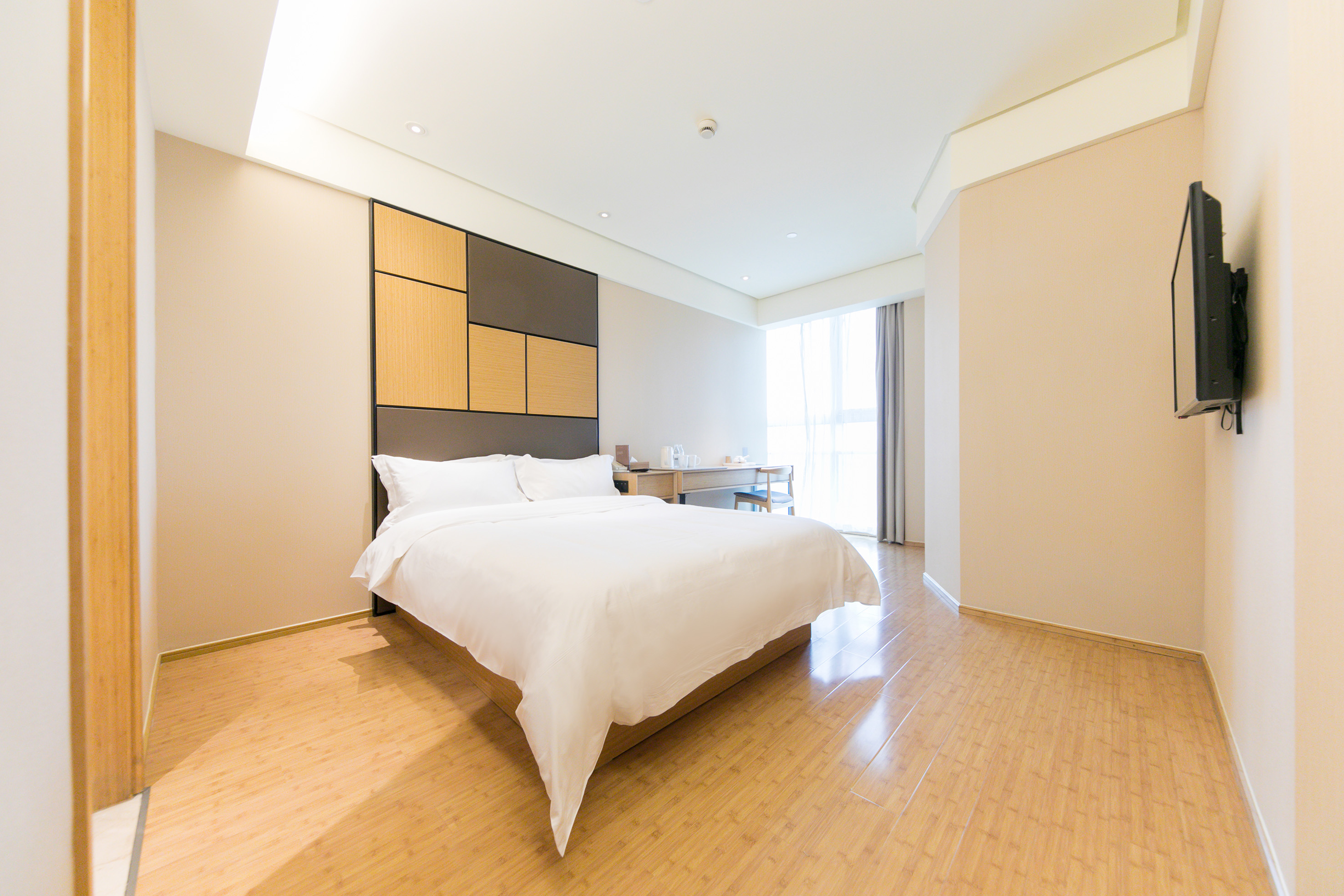 大床房（投屏电视）