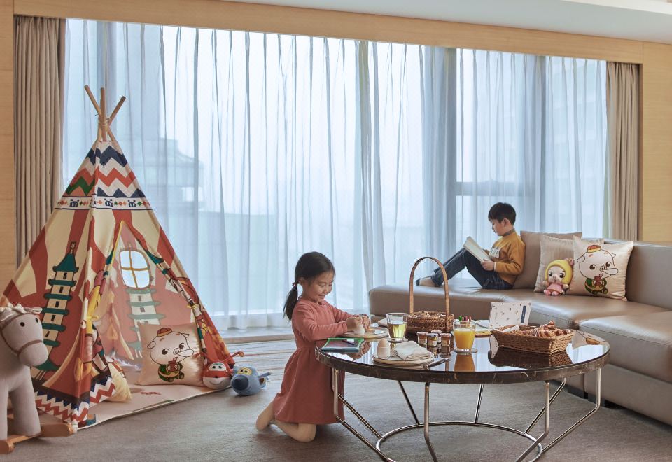 酷芽亲子卡通主题套房