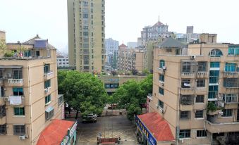 yu lan  qian xi  Hotel(Wenling Qianxi Plaza)