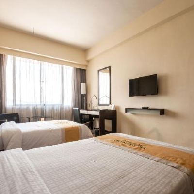 Deluxe Double or Twin Room Kupon Borneo Royale Hotel