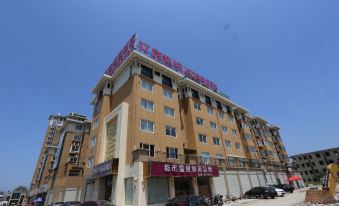 City 118 Hotel Chain (Suzhou Lingbi Zhong'an Plaza)