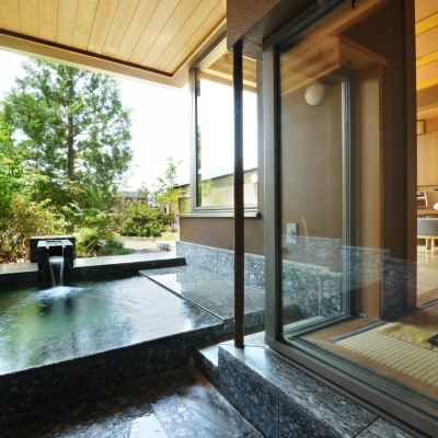 Japanese Style Room with Outdoor Bath and Garden Terrace RB4