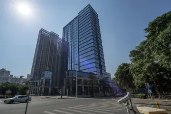 Shengang Executive Apartment (Shenzhen Qianhai)