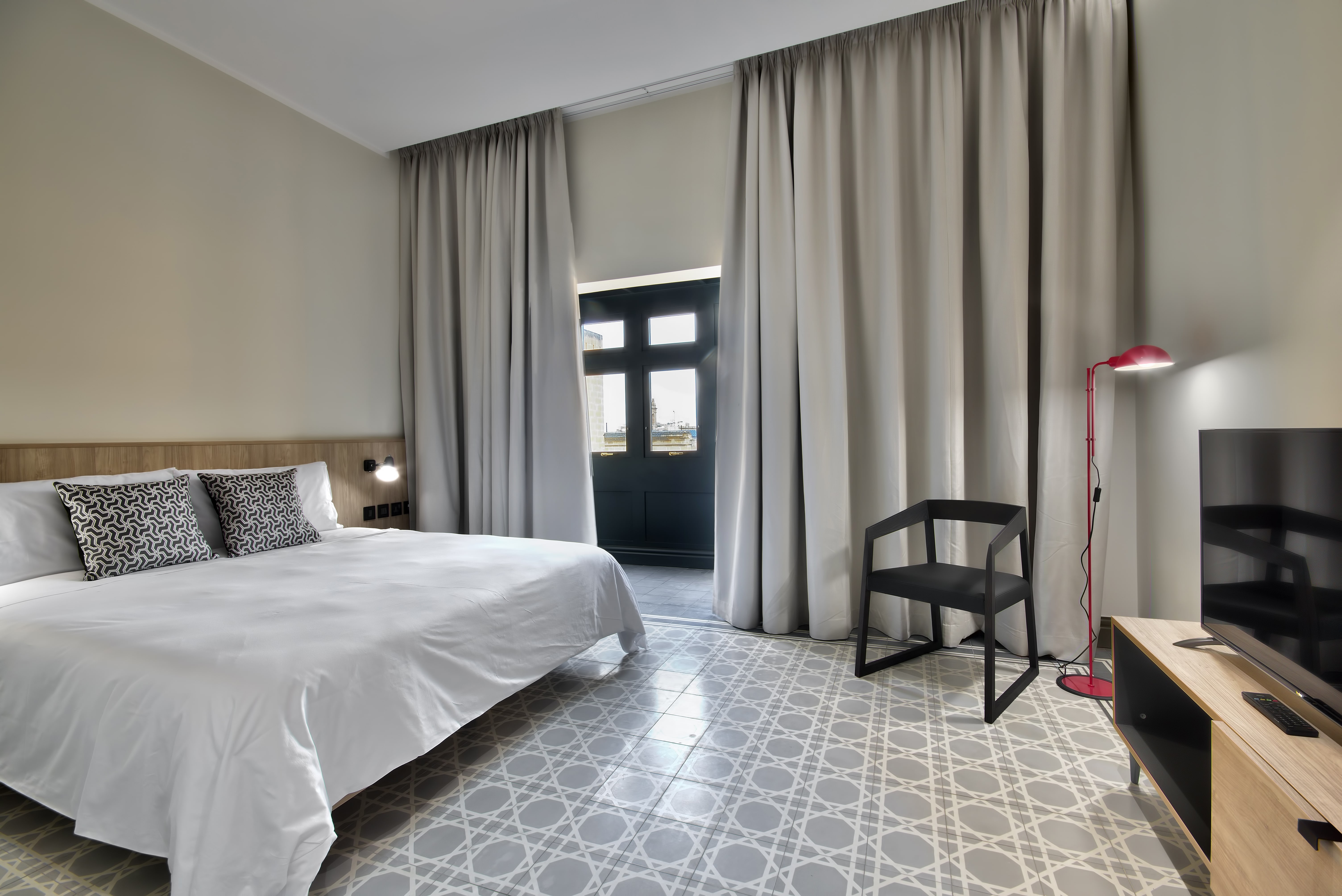 高级双人房（带阳台）