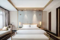 HUAQING PALACE RESORT & SPA Hôtels à : 