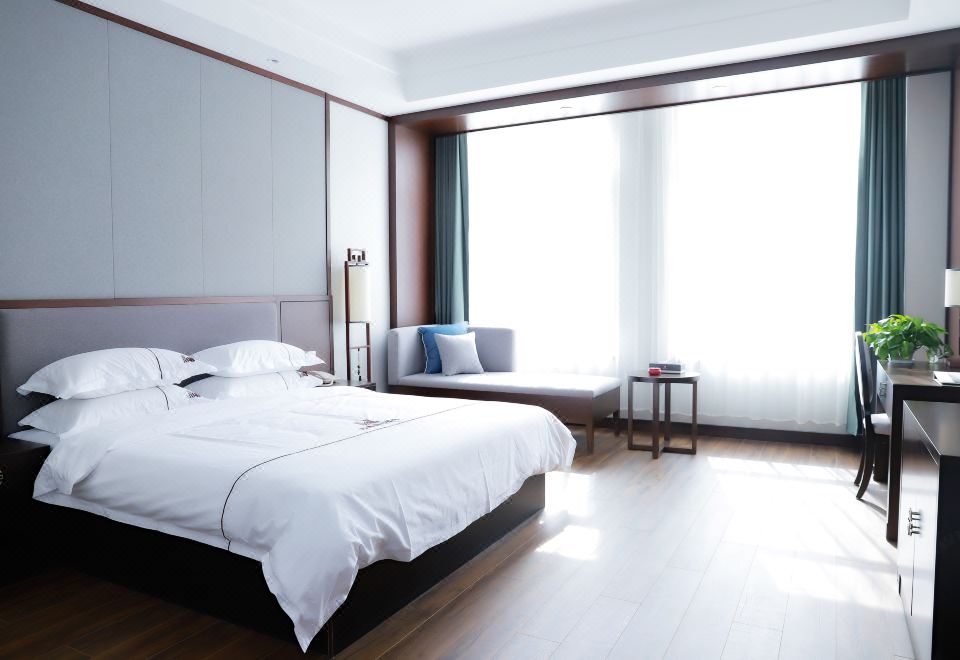 Wanbo Holiday HotelStandard Room (Smart Home System)