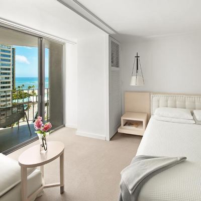 部分海景特大床房（帶露台） 夏威夷·火奴魯魯現代希爾頓分時度假俱樂部飯店優惠