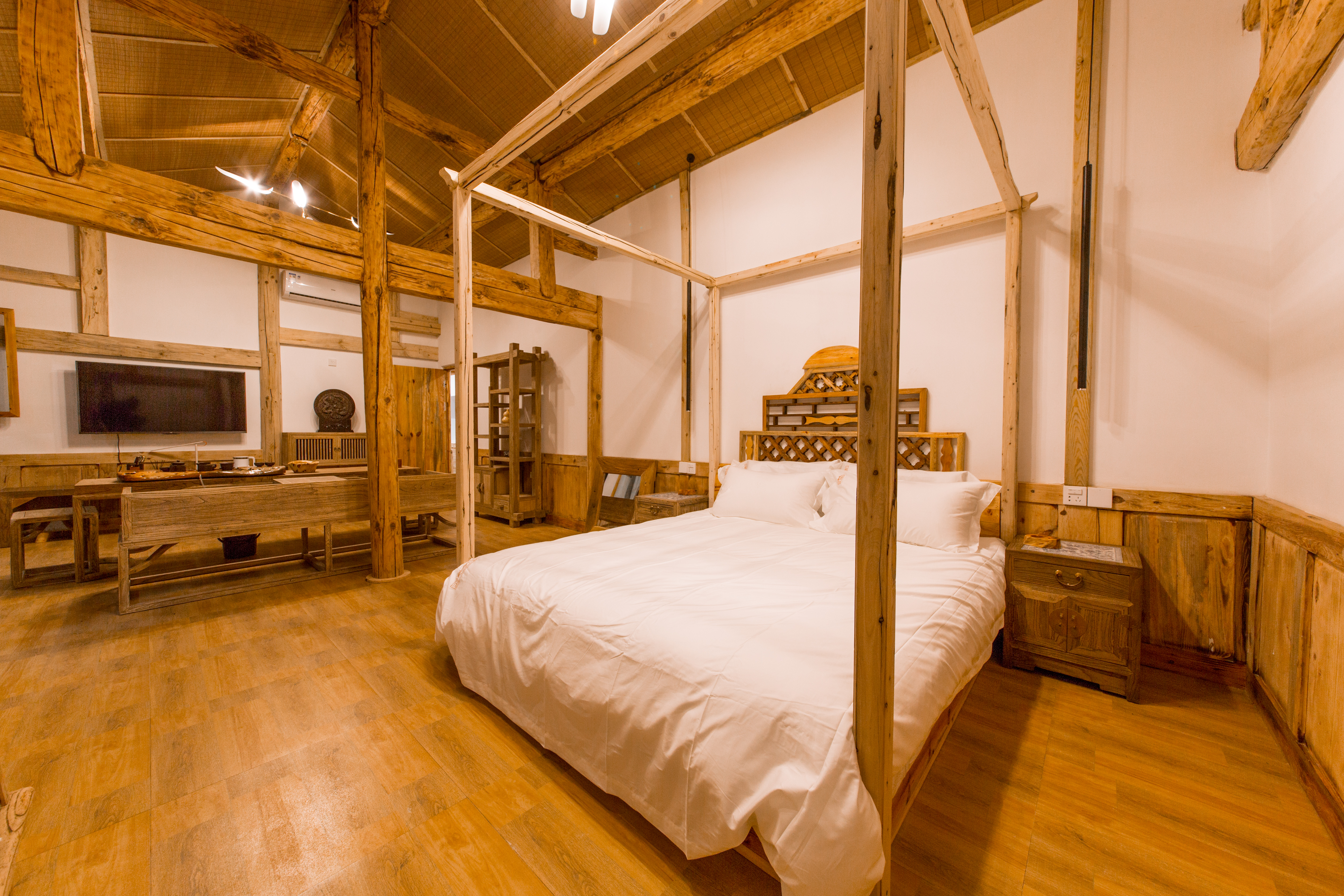 白露·豪华阳台套房+180°观景阳台+中式茶具