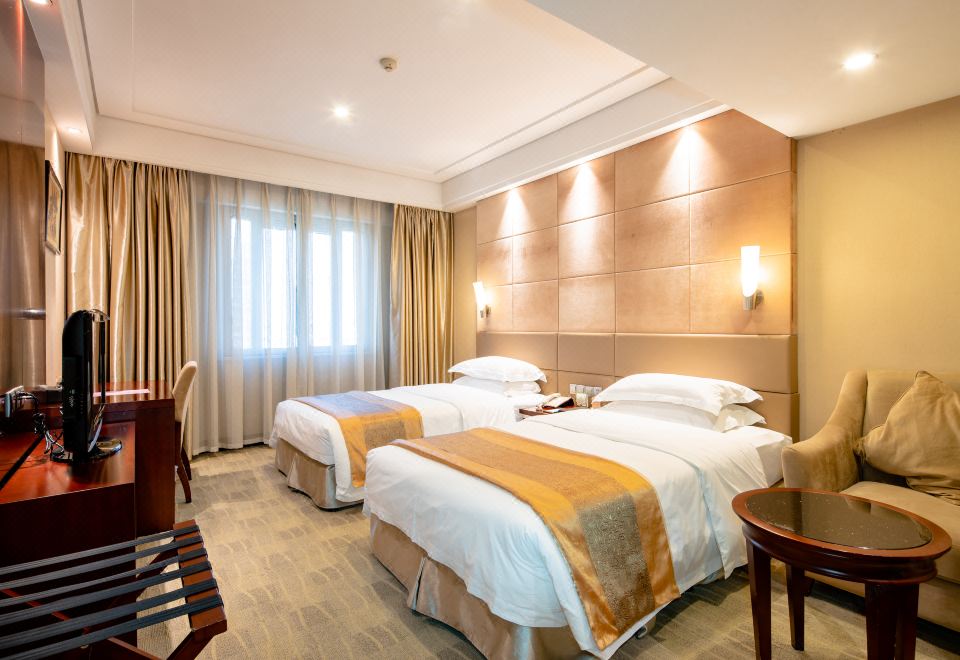Superior 2-bed Room