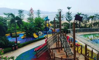 Rongchuang Bay Peninsula Seaview Holiday Apartment