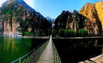 Lvye Xianzong Homestay (Beijing Shidu Scenic Area)