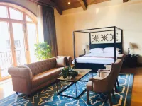 Jinhai Yiyun Hot Spring Hotel