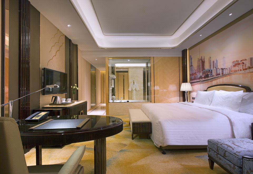 高級豪華河景大床房（悅享河景+超大浴缸+深睡床墊）