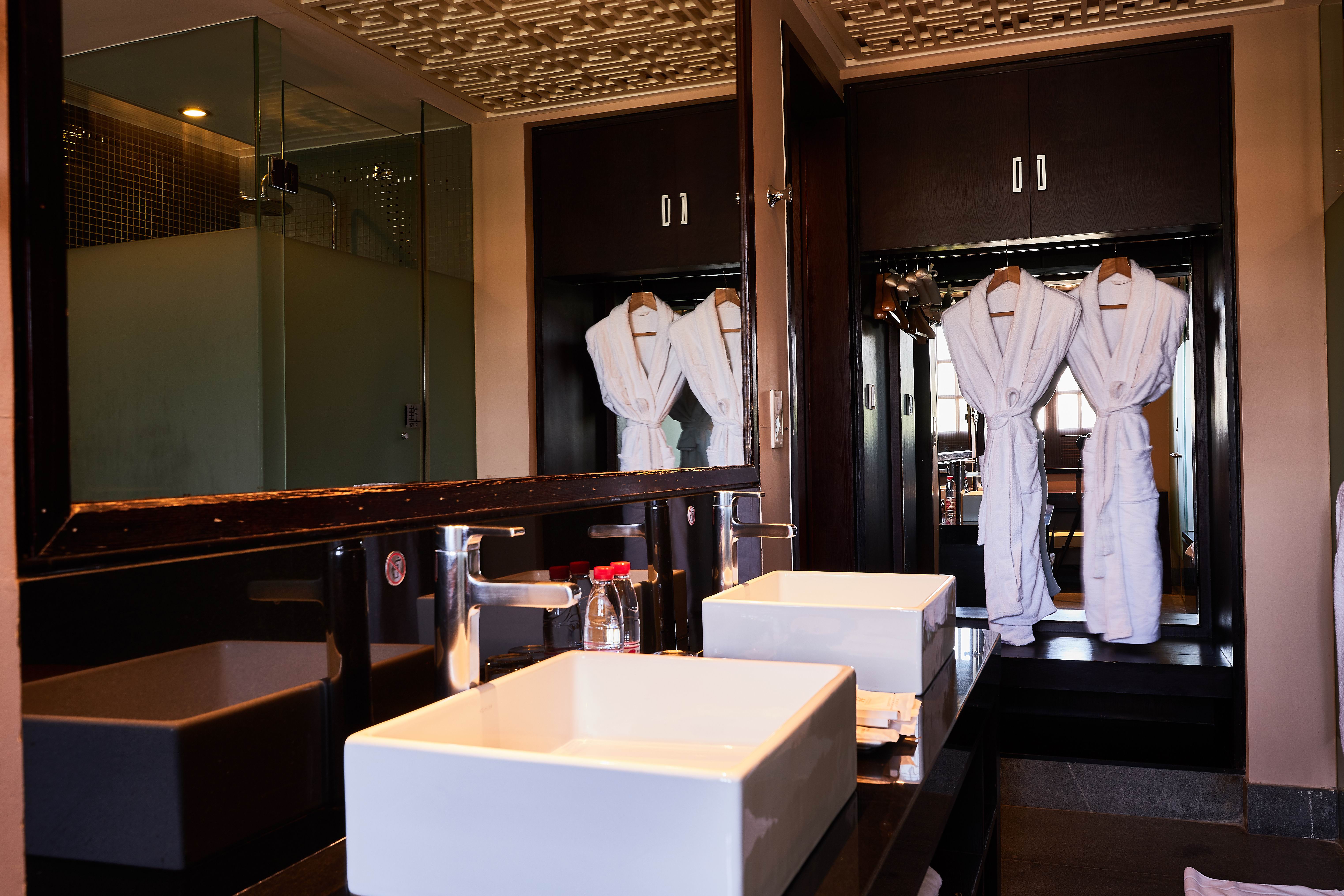 园林豪华双床房（大浴缸）