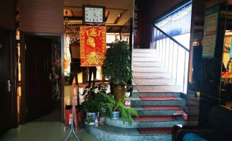 Jiyuan Dongyuan Fashion Express Hotel