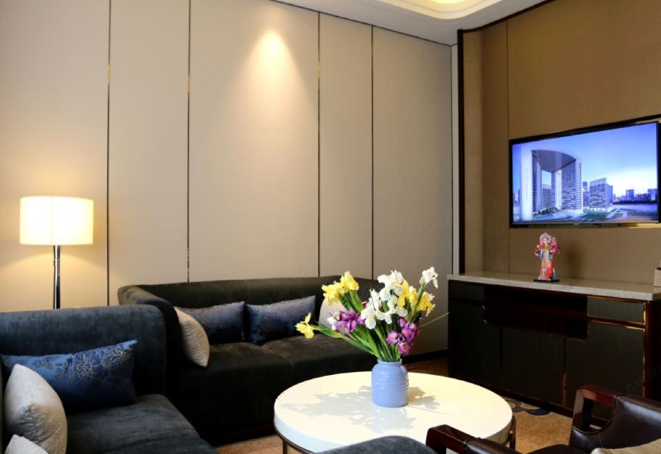 Grand Skylight International Hotel BeijingBusiness Suite